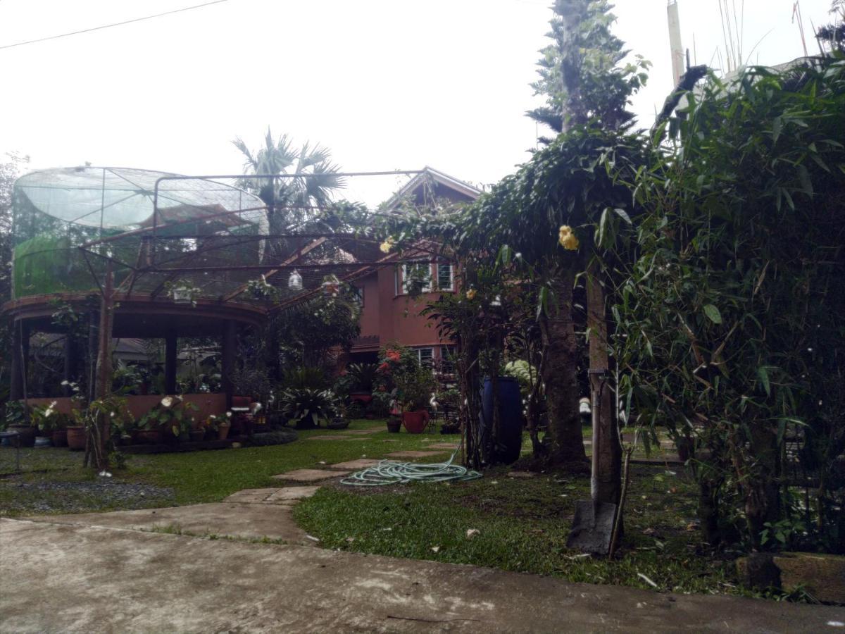 Jil's Apartelle Tagaytay City Bagian luar foto